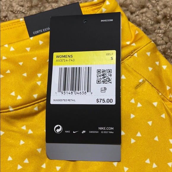 Nike Women’s Golf Skirt - Picture 4 of 8